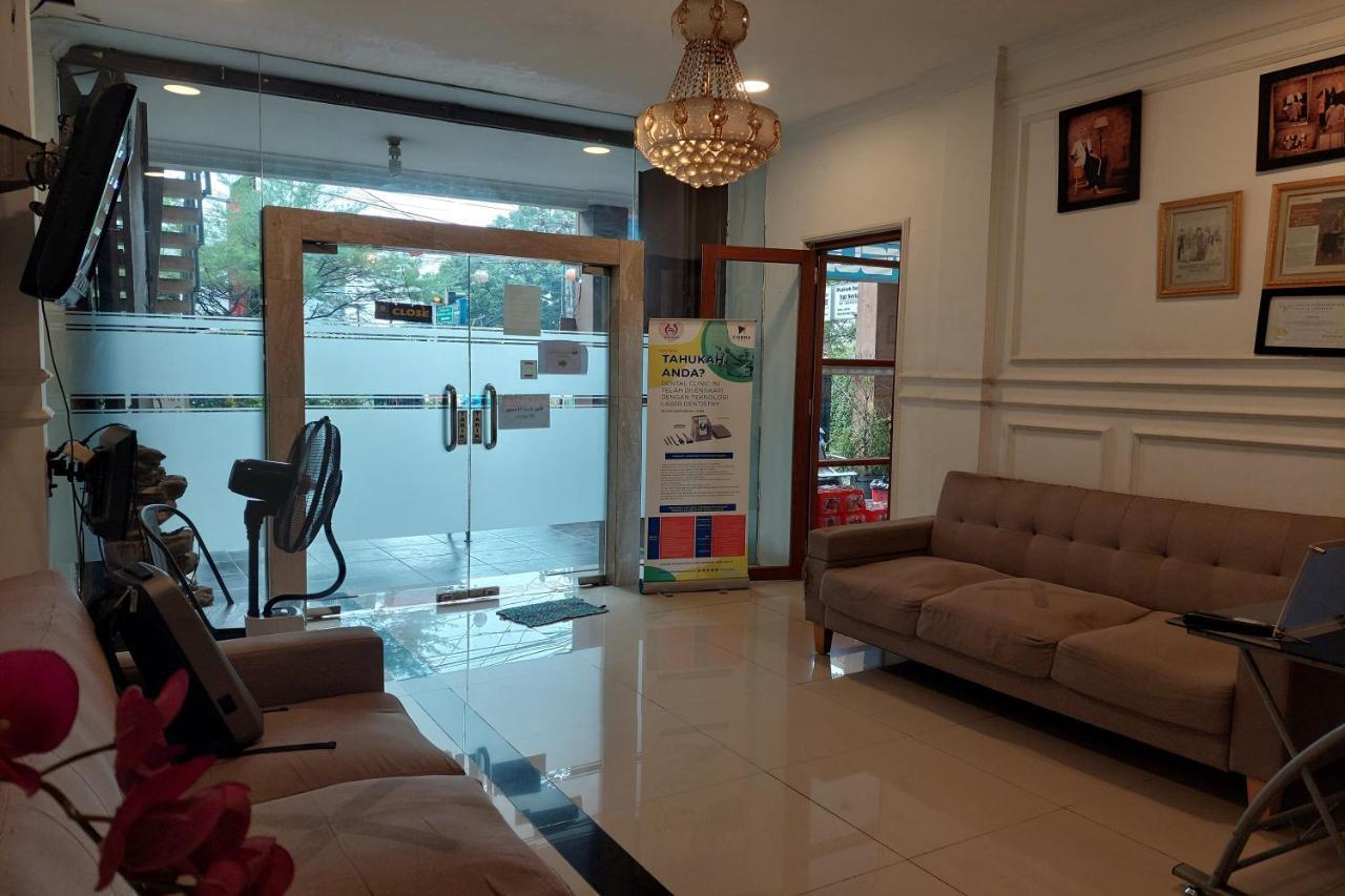 Pondok Sabaraya Haji Juanda Cikampek Purwakarta Karawang Extérieur photo