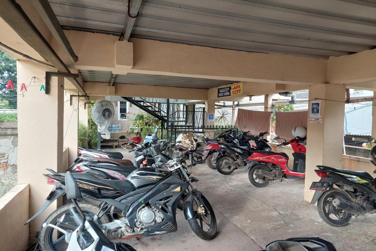 Pondok Sabaraya Haji Juanda Cikampek Purwakarta Karawang Extérieur photo
