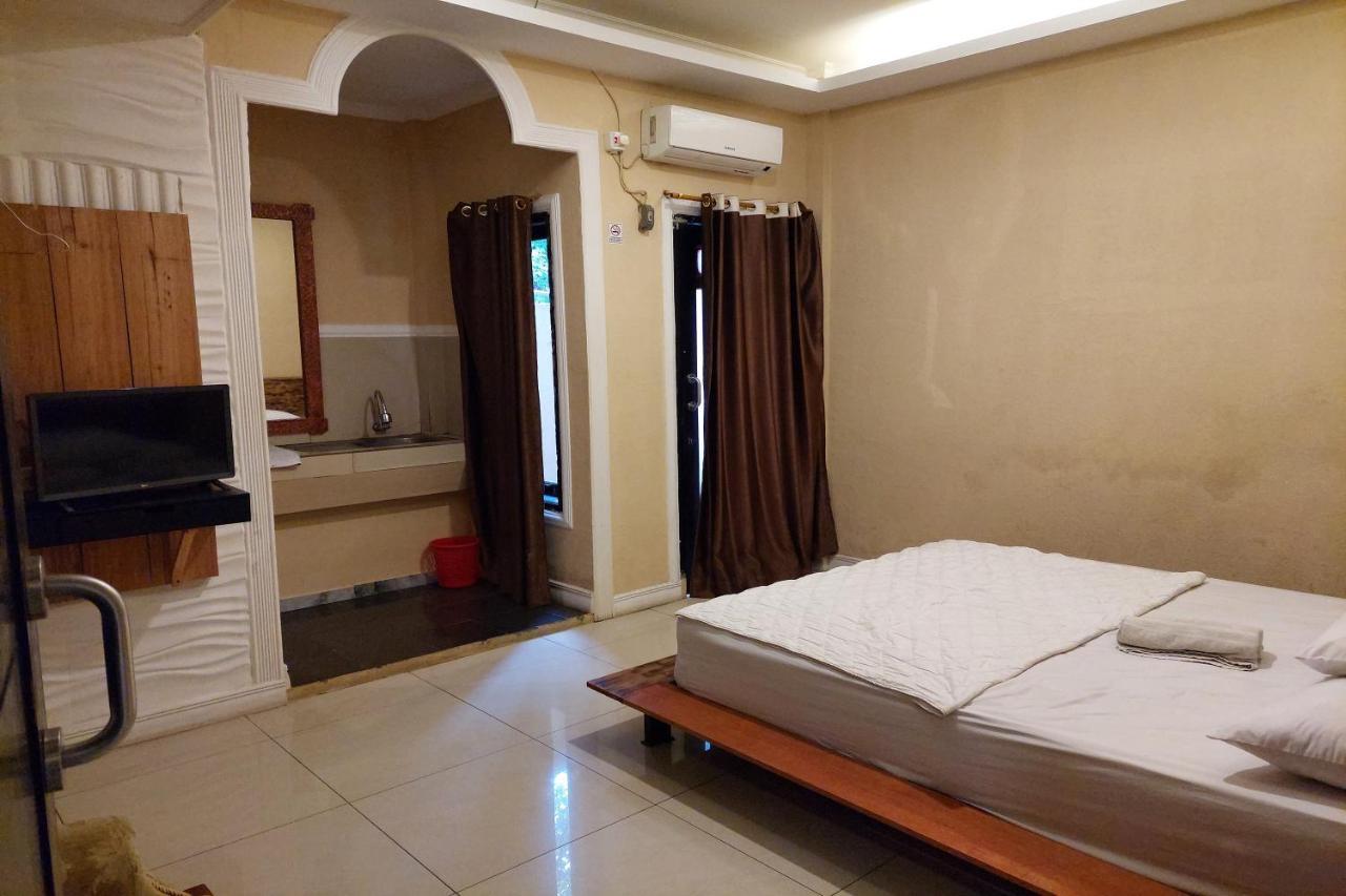 Pondok Sabaraya Haji Juanda Cikampek Purwakarta Karawang Extérieur photo
