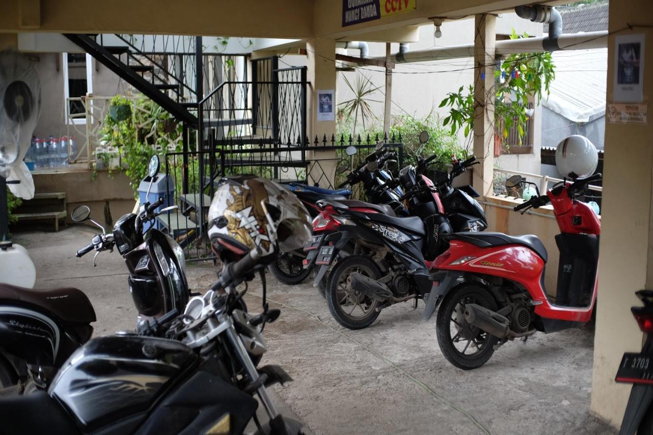Pondok Sabaraya Haji Juanda Cikampek Purwakarta Karawang Extérieur photo
